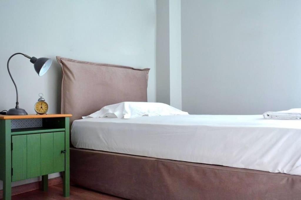 Near Acropolis, 3 Bedroom 2 Bathroom Big Beautiful Apt เอเธนส์ ภายนอก รูปภาพ